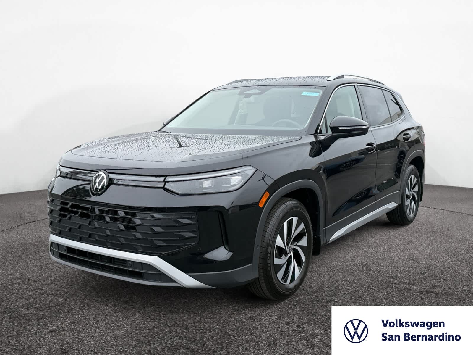 2026 Volkswagen Tiguan S's photo