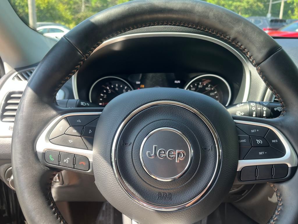 2020 Jeep Compass Latitude photo 10