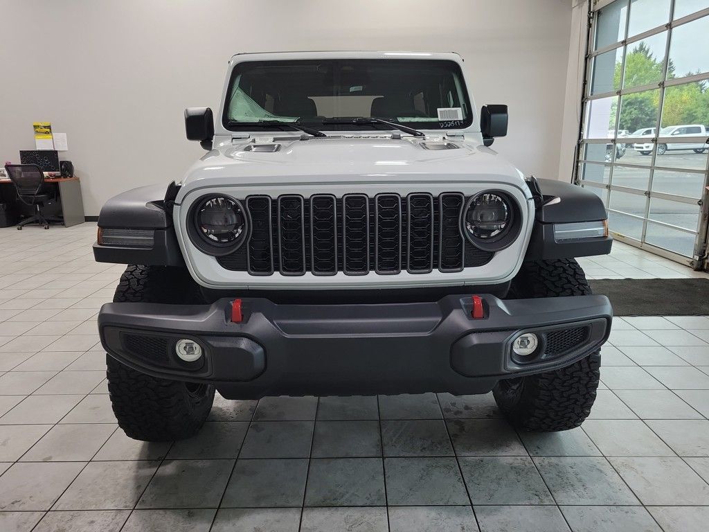 2025 Jeep Wrangler Rubicon photo 2