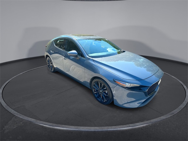 2019 Mazda Mazda3 Premium photo 2
