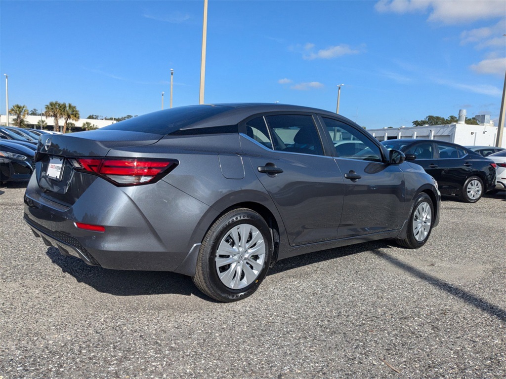 2025 Nissan Sentra S photo 4