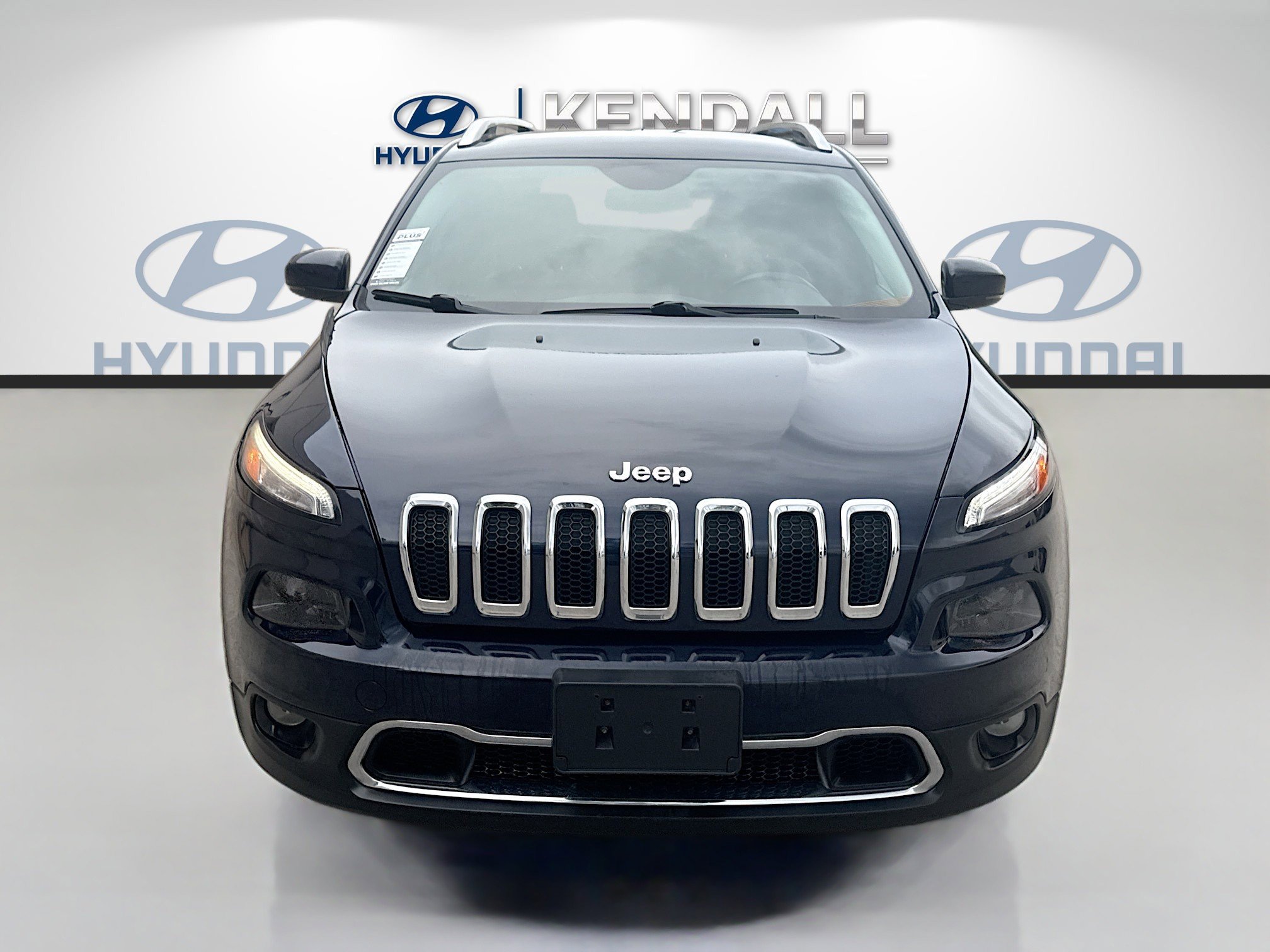 Used 2016 Jeep Cherokee Limited with VIN 1C4PJLDB6GW200204 for sale in Miami, FL