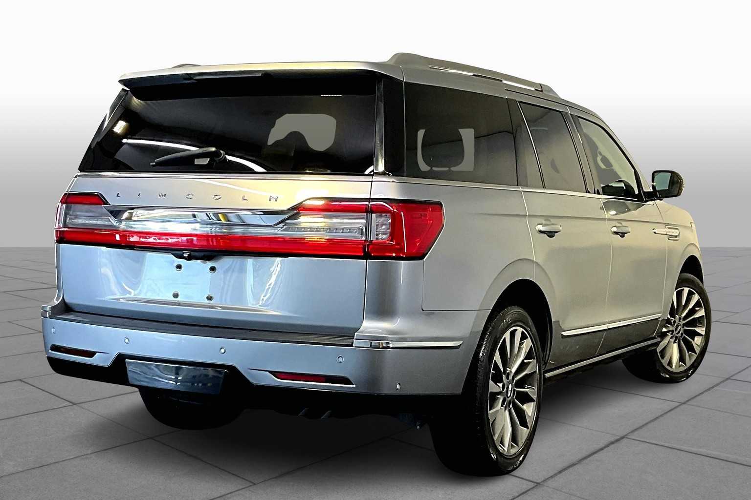 2020 Lincoln Navigator Reserve photo 12