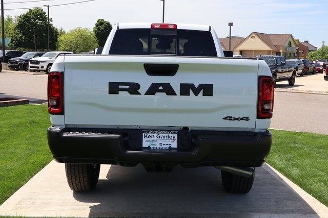 2025 Ram 3500 Tradesman photo 32