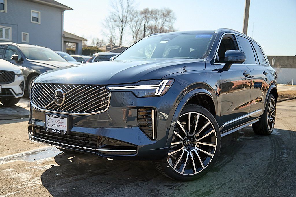 2026 VOLVO XC90 - Image 1