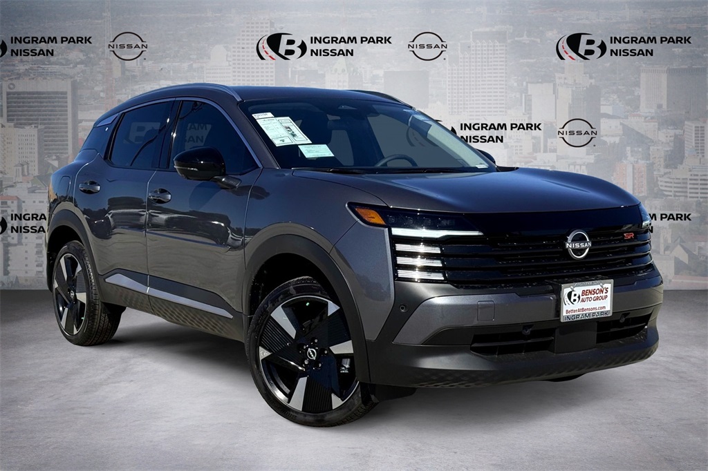 2026 Nissan KICKS SR's photo