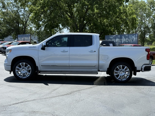 2025 Chevrolet Silverado 1500 High Country photo 4