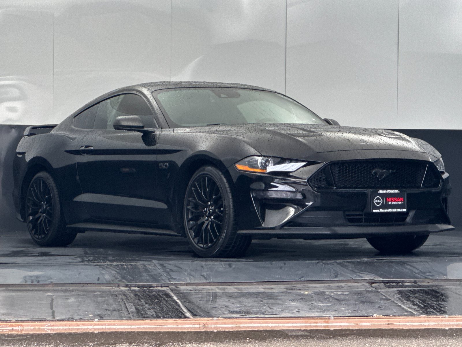 2022 Ford Mustang GT Premium's photo