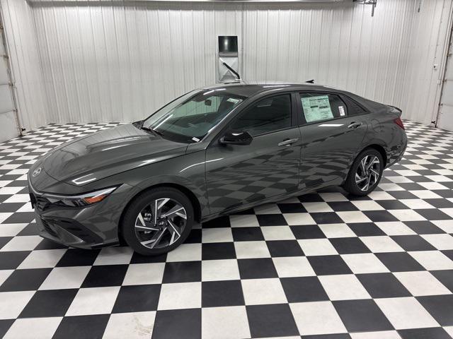 2025 Hyundai Elantra Blue's photo