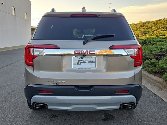 2022 Gmc Acadia SLE photo 2