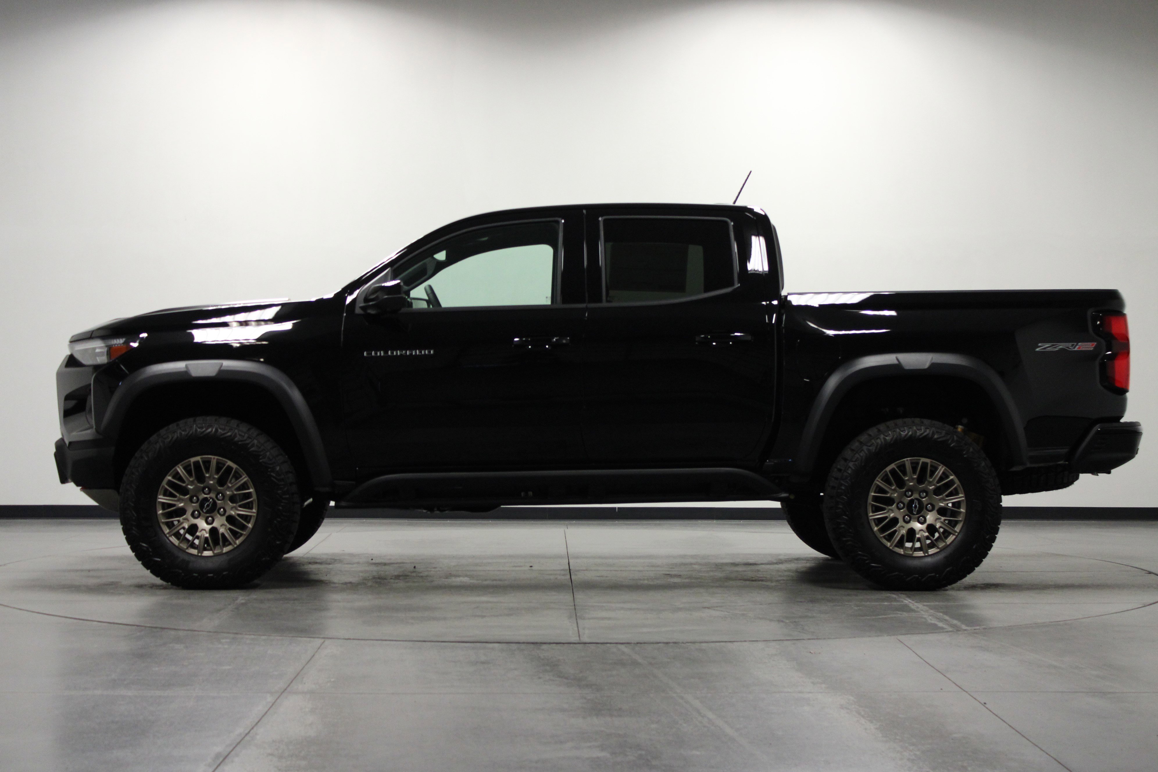2026 Chevrolet Colorado ZR2 photo 6