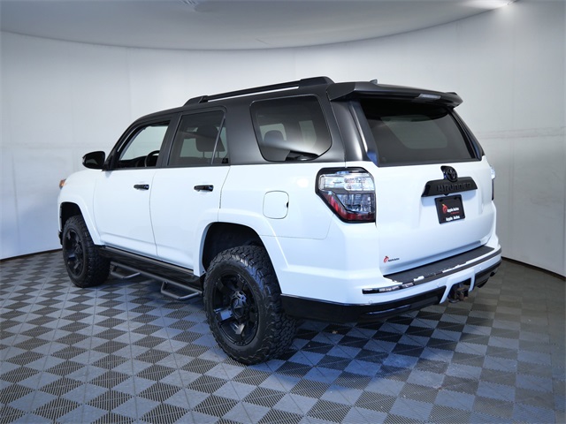 2019 Toyota 4Runner Limited Nightshade Edition photo 5