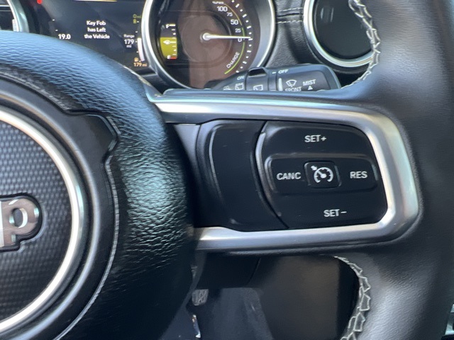 2023 Jeep Wrangler Sahara 4xe photo 16