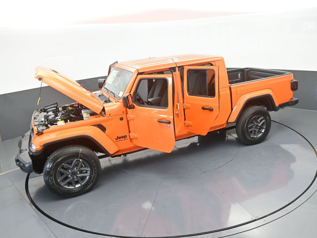 2025 Jeep Gladiator Sport S photo 50