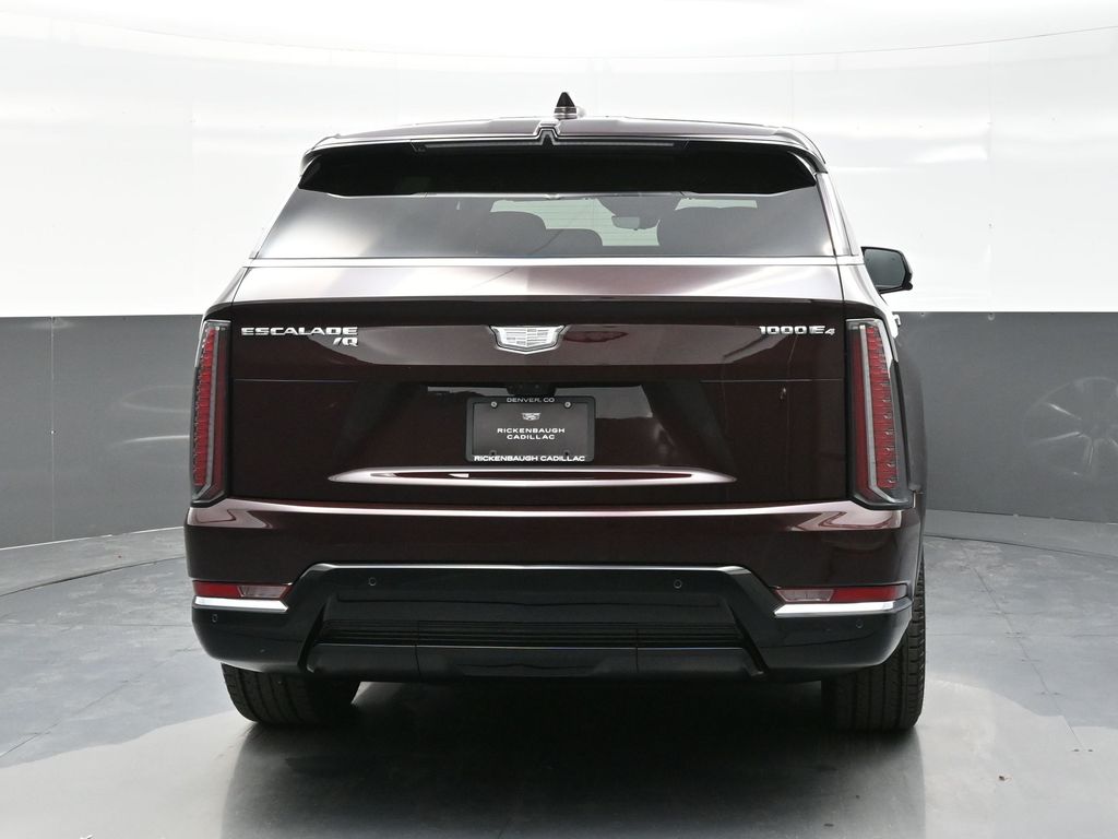 2026 Cadillac Escalade IQ Luxury photo 5