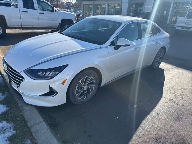 2021 Hyundai Sonata Hybrid Blue's photo
