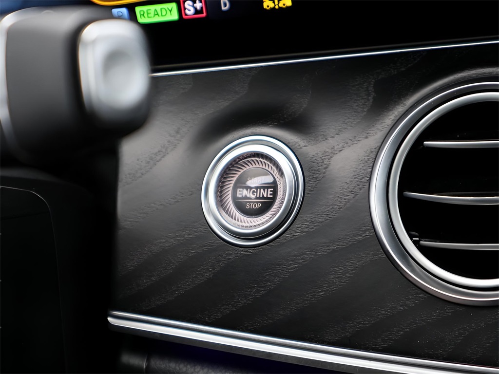 2022 Mercedes Benz E 53 AMG 4MATIC photo 26