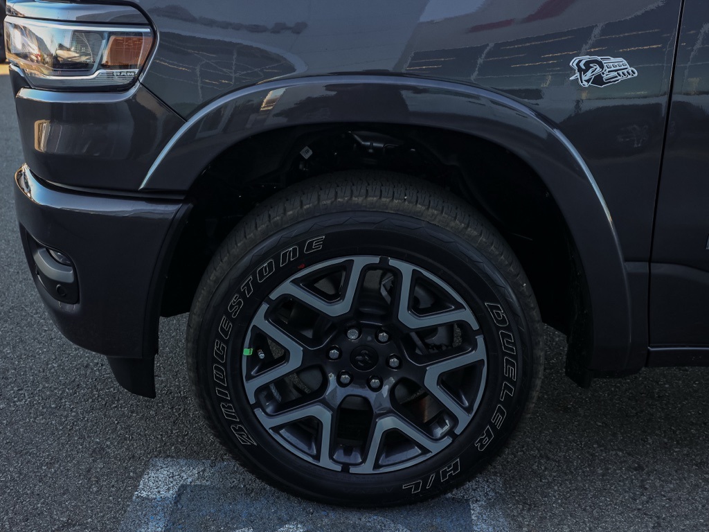 New 2026 Granite Crystal Metallic Clear-Coat Exterior Paint RAM Laramie image 10