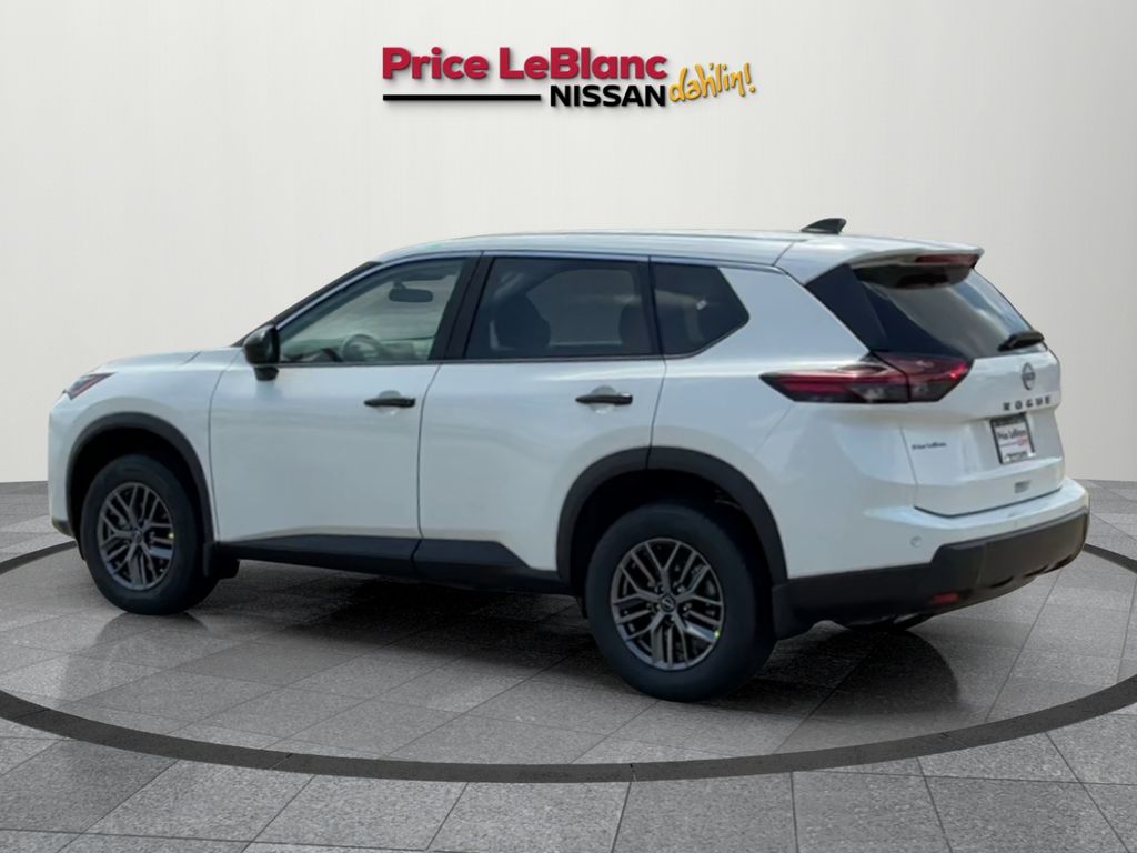 2026 Nissan Rogue S photo 14