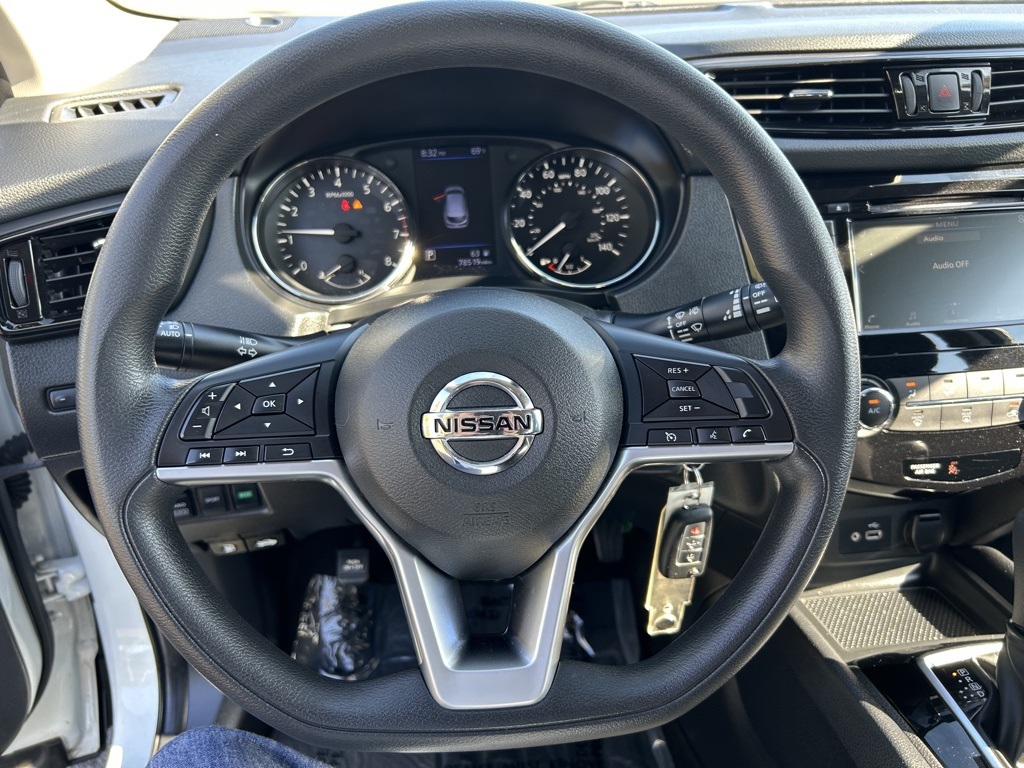 2021 Nissan Rogue Sport S photo 13