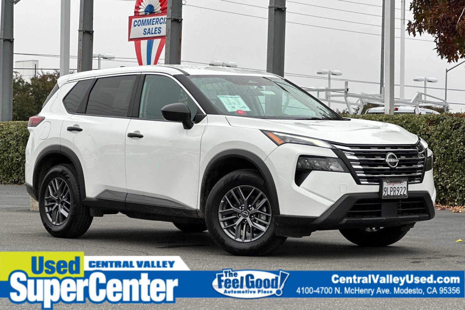 2024 Nissan Rogue S's photo