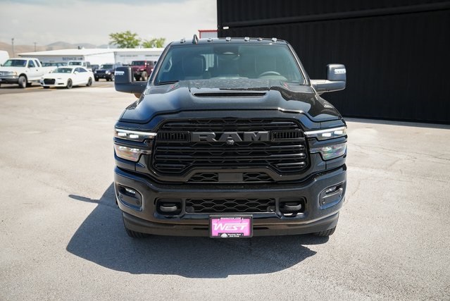 2025 Ram 3500 Laramie photo 2