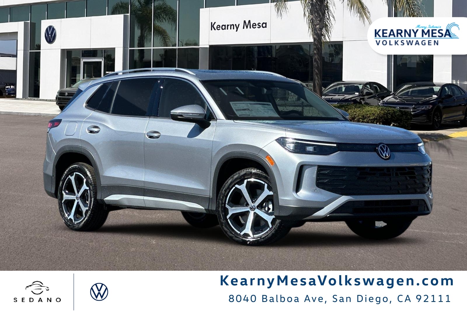 2025 Volkswagen Tiguan SE's photo