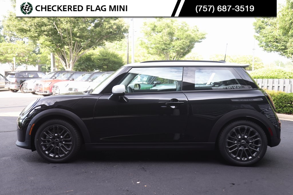 2025 Mini Cooper Hardtop S photo 13