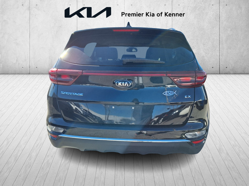 2022 Kia Sportage EX photo 4