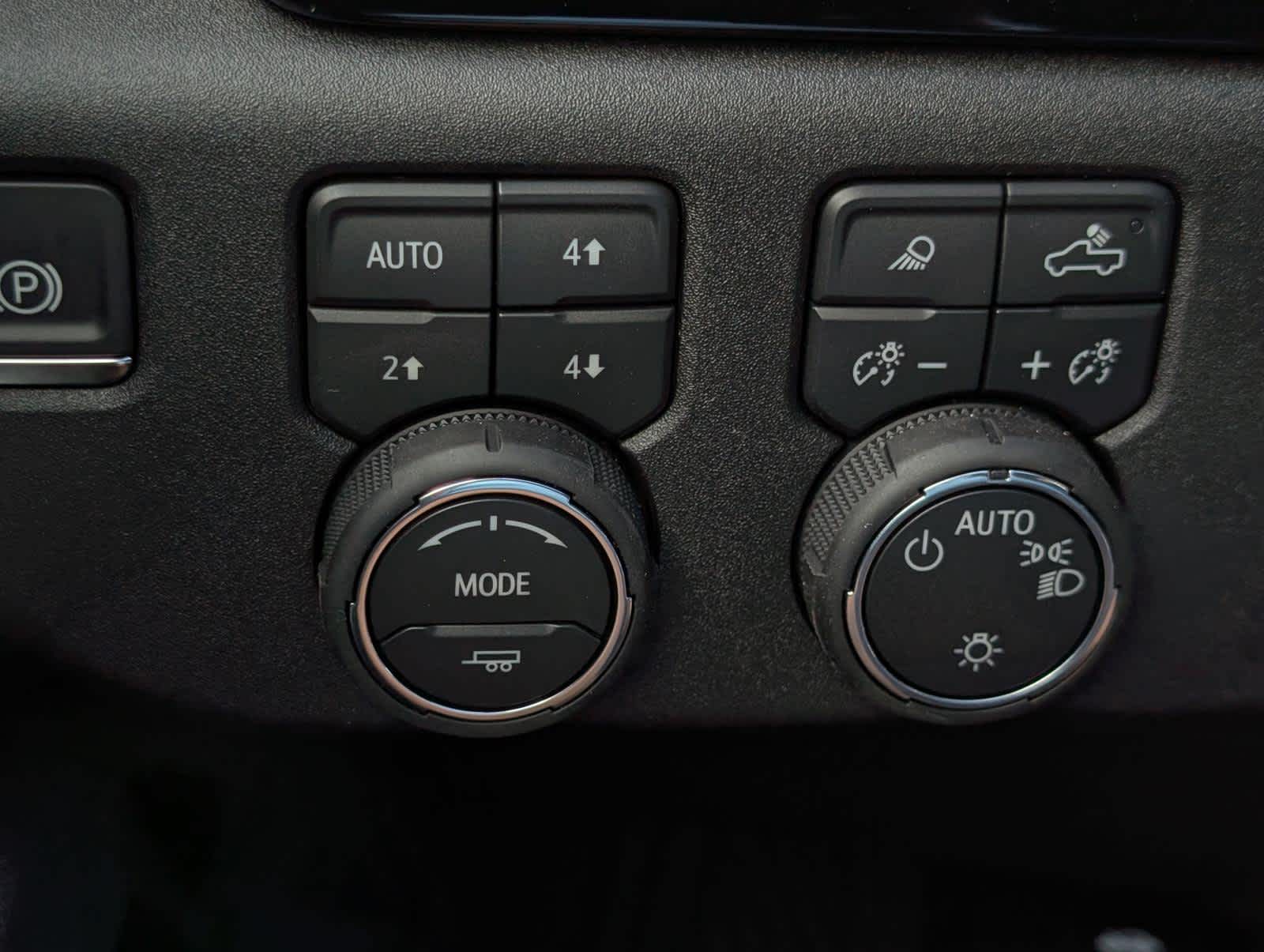 2026 Chevrolet Silverado 1500 LT photo 18