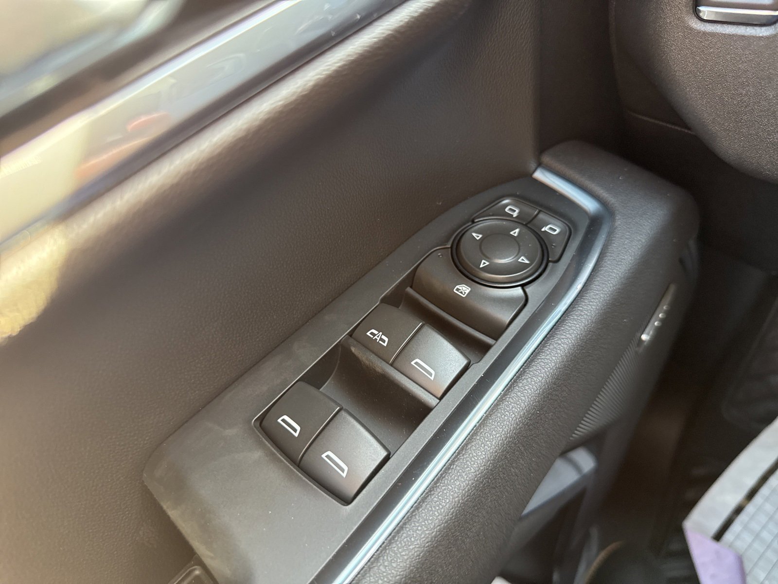 2025 Chevrolet Silverado 1500 RST photo 30