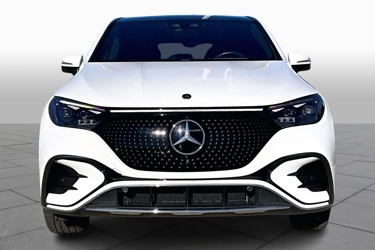 2023 Mercedes Benz EQE SUV 350 photo 3