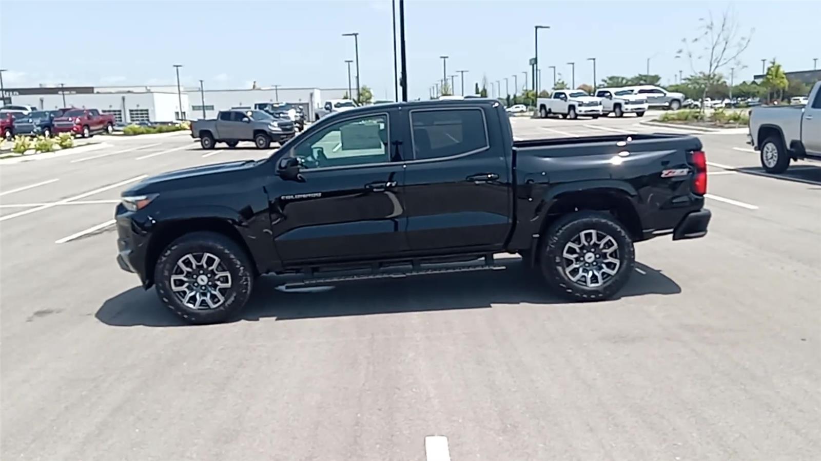 2026 Chevrolet Colorado Z71 photo 5
