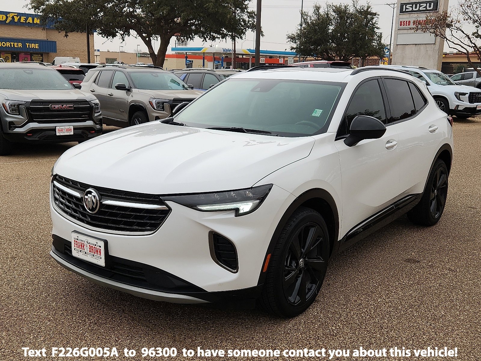 2023 Buick Envision Essence's photo