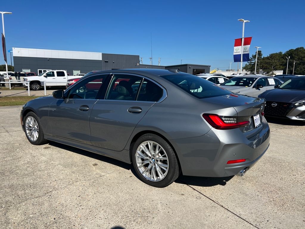 2024 Bmw 330i 3-Series photo 2