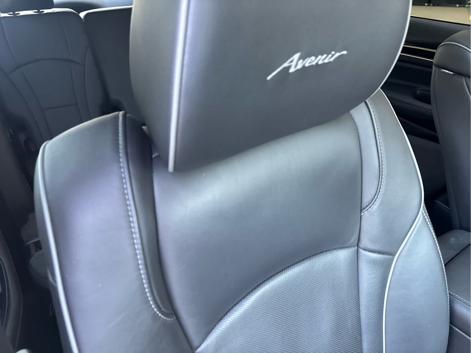 2021 Buick Enclave Avenir photo 11