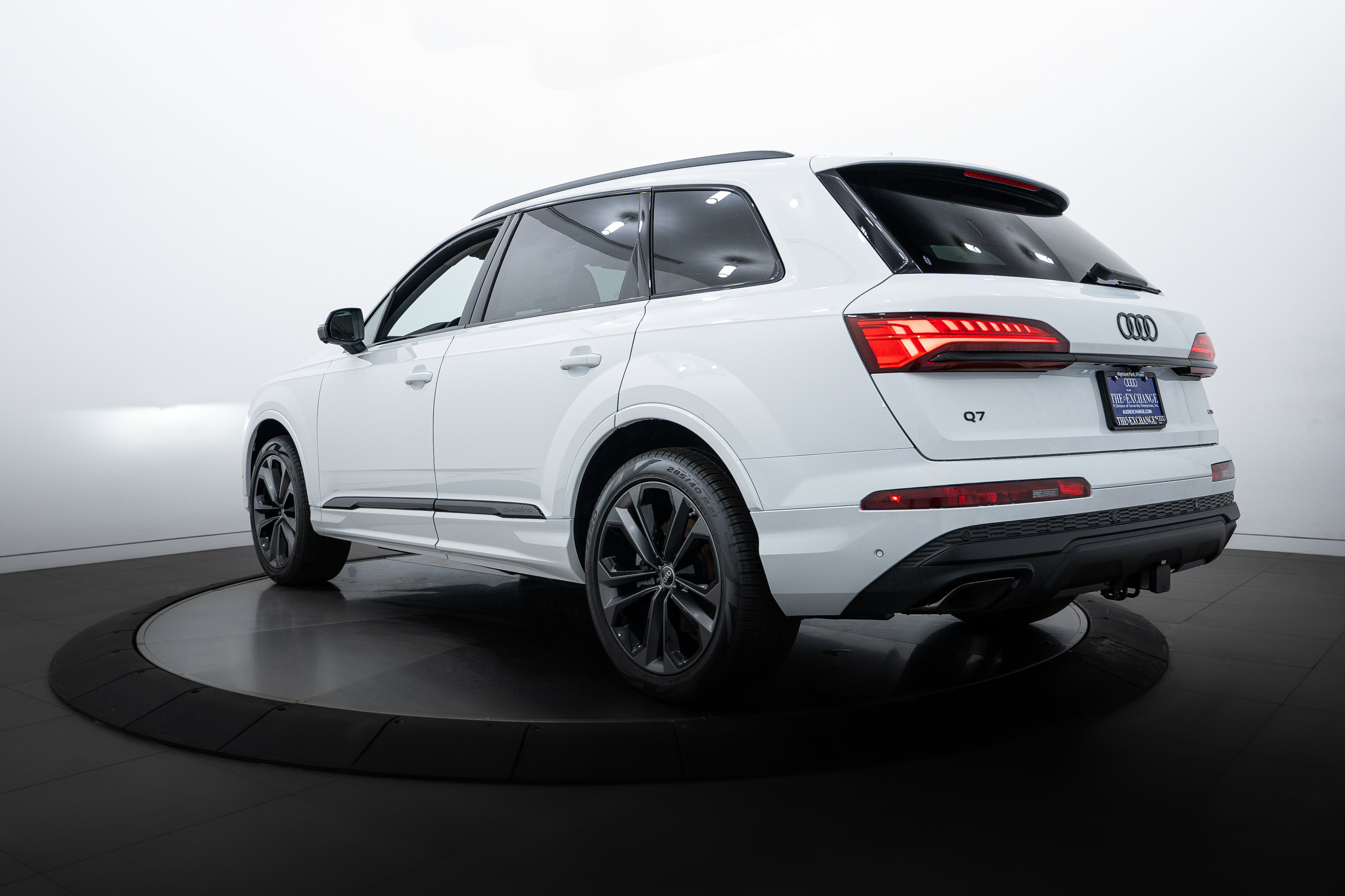 2025 Audi Q7 Premium Plus photo 5