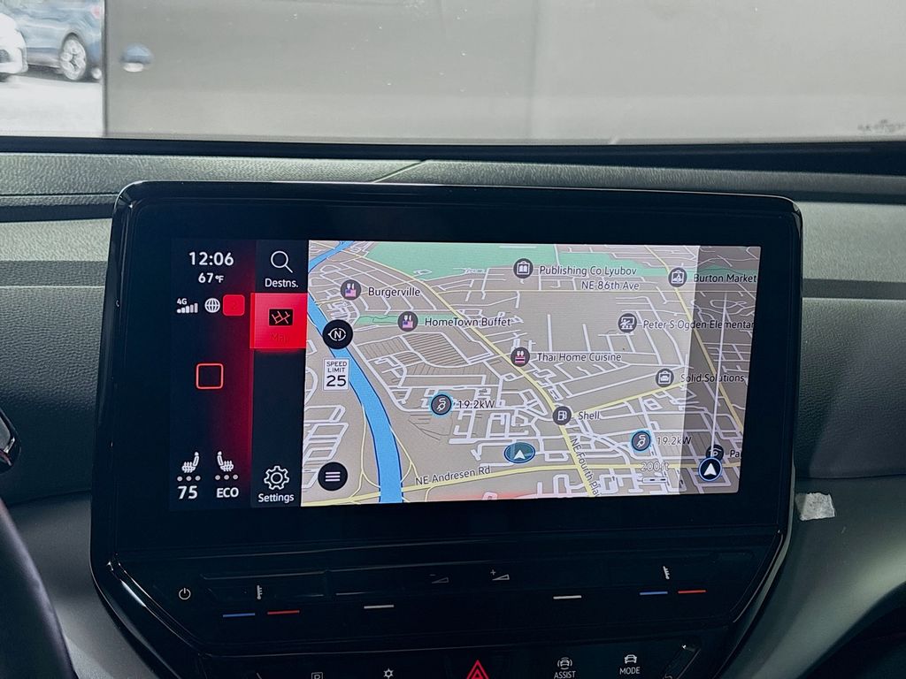2021 Volkswagen ID.4 Pro photo 15