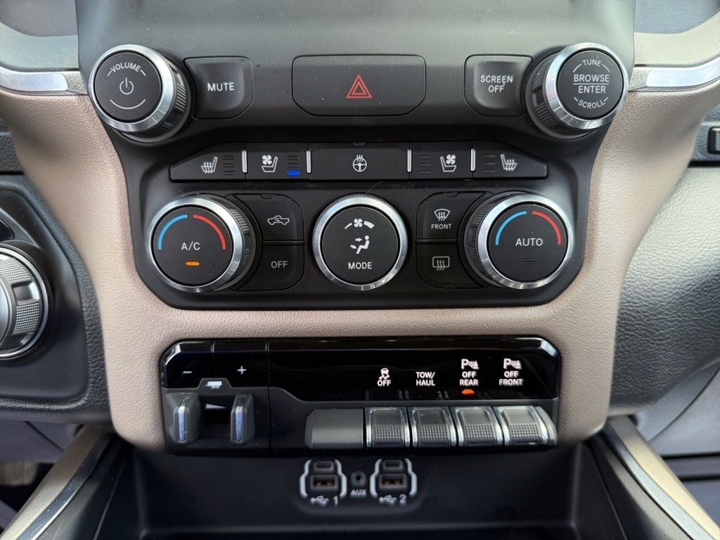 2022 Ram 1500 Laramie photo 18