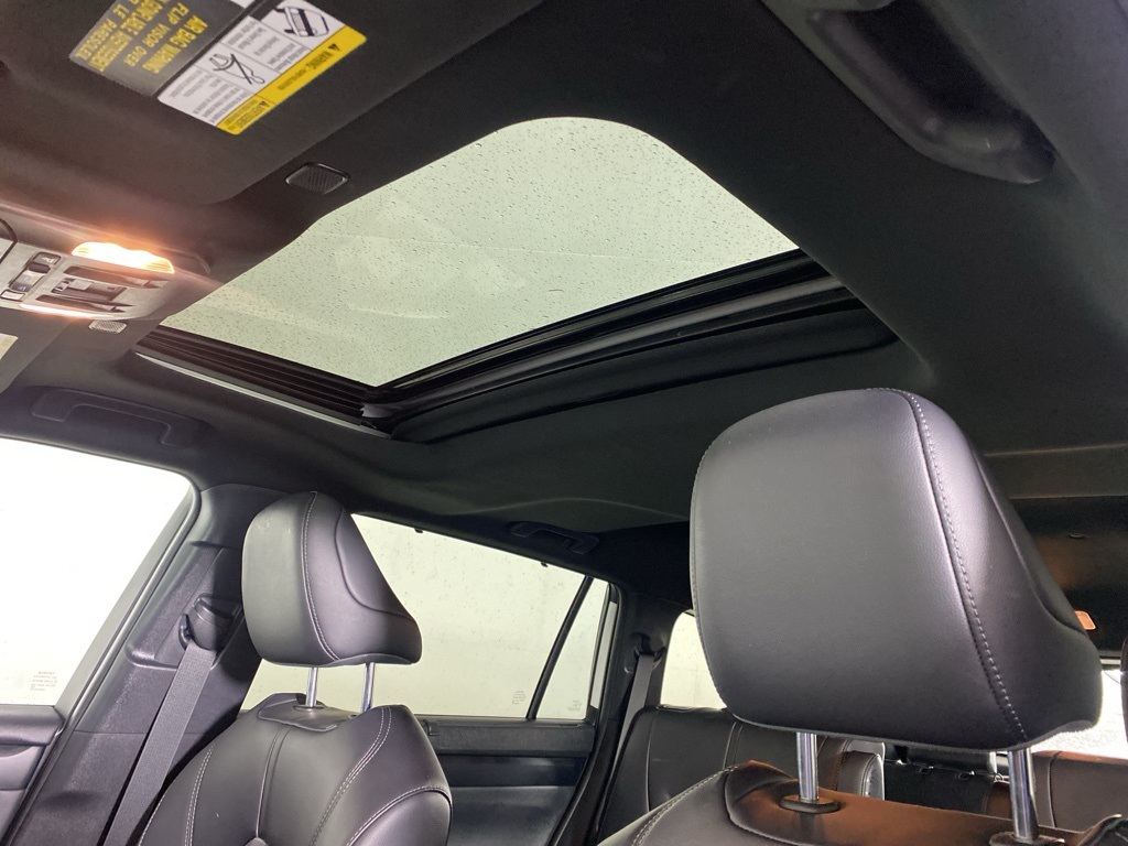 2024 Toyota Highlander XSE photo 3