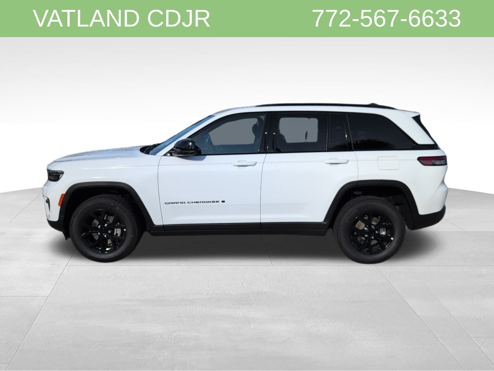 2025 Jeep Grand Cherokee Laredo Altitude photo 4