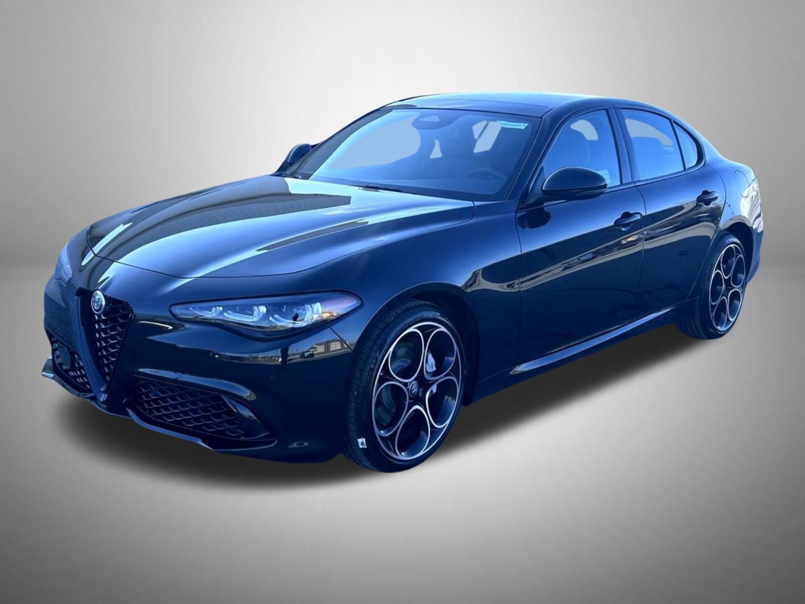 2025 Alfa Romeo Giulia Base's photo