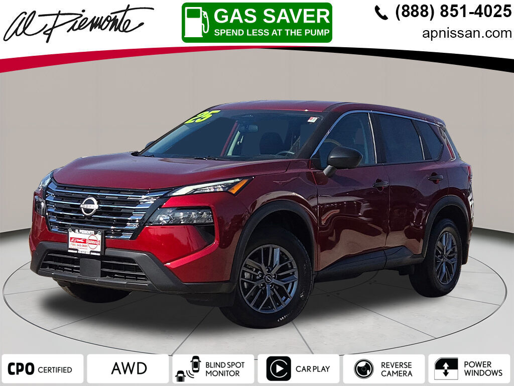 2025 Nissan Rogue S's photo