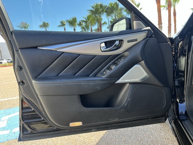 2022 Infiniti Q50 LUXE photo 8