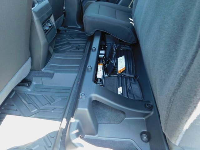 2026 Chevrolet Colorado Work Truck photo 17