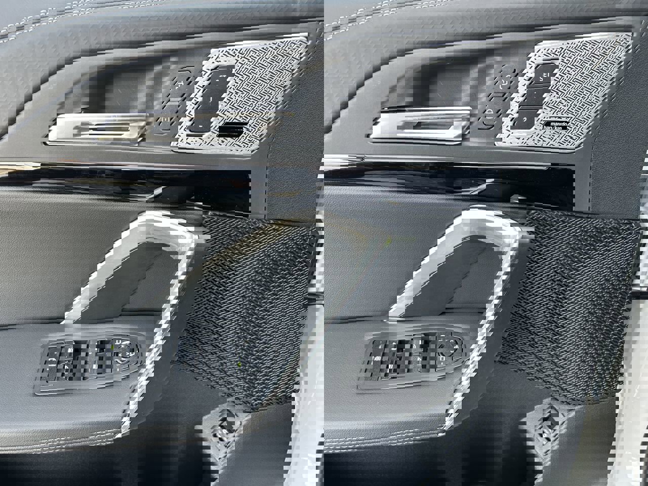 2025 Bmw X2 xDrive28i photo 17