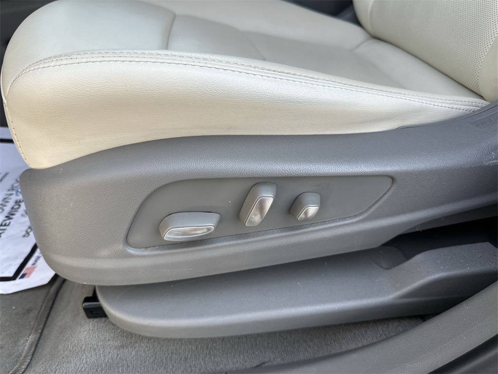 2021 Cadillac XT5 Premium Luxury photo 12