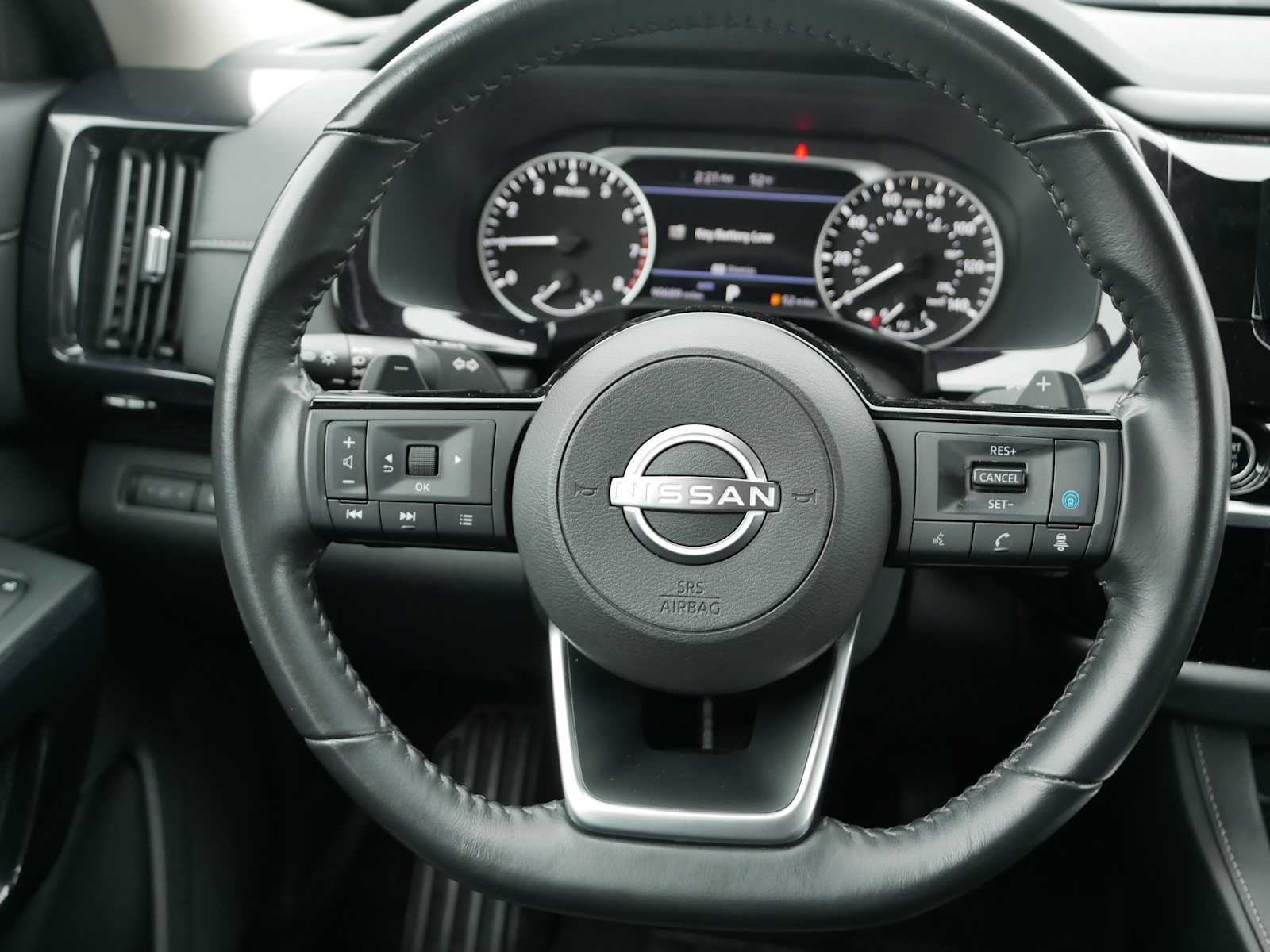 2023 Nissan Pathfinder SV photo 20