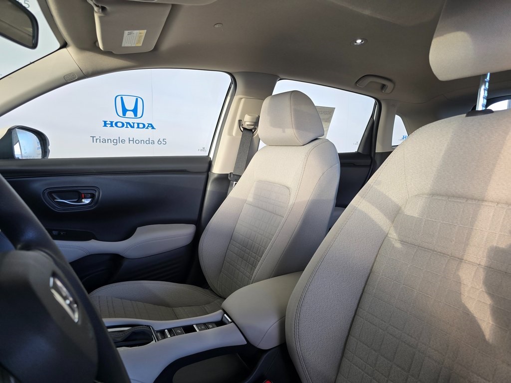 2025 Honda HR-V LX photo 11