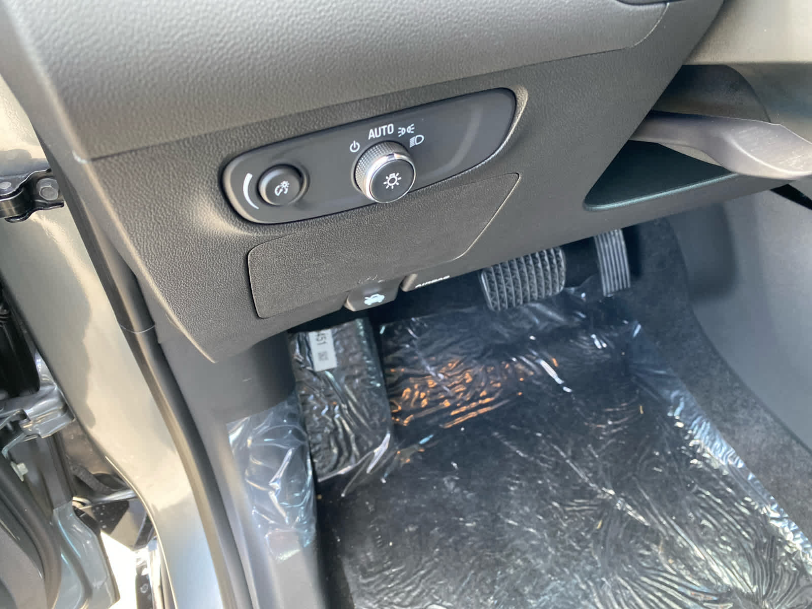 2026 Buick Encore GX Sport Touring photo 13